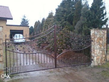 Bramy, balustrady, ogrodzenia kute