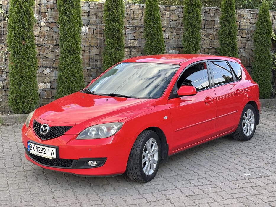 Mazda 3     1.6 газ/бензин
