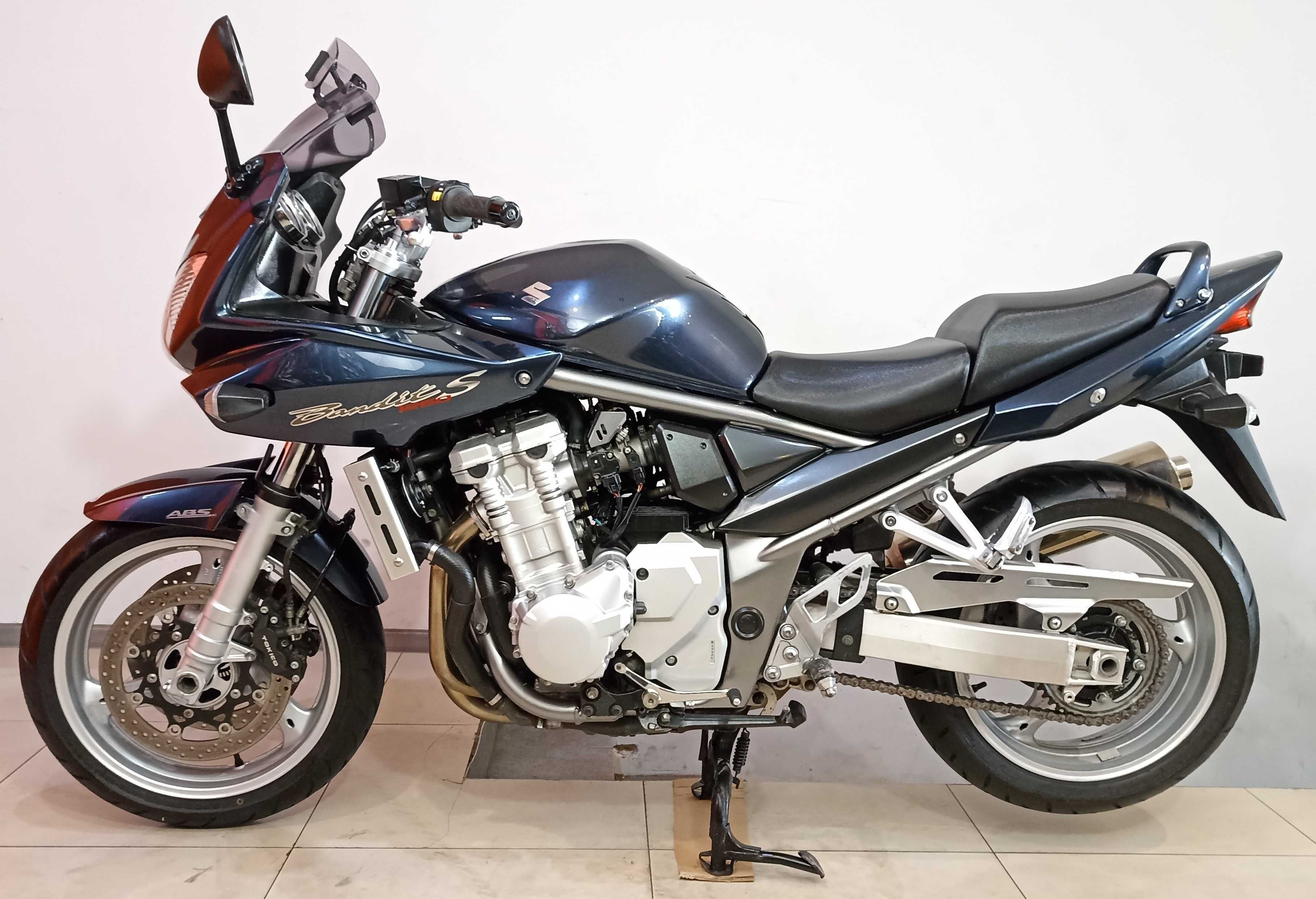 Suzuki GSF 1250 BANDIT ABS niecałe 28tyś przebiegu STAN JAK NOWY