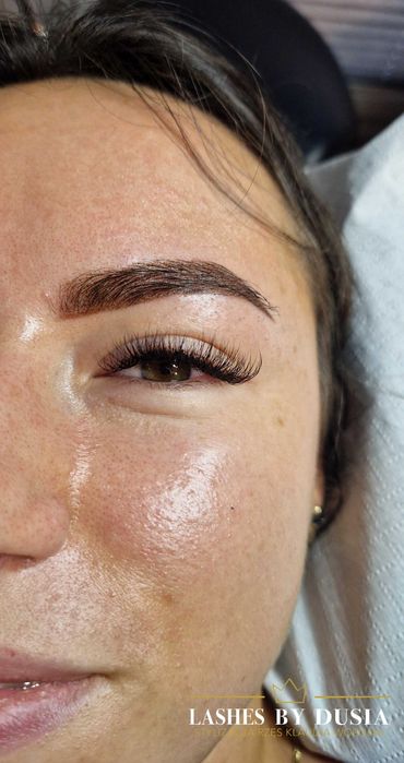 Stylizacja rzęs Przedłużenie rzęs Katowice