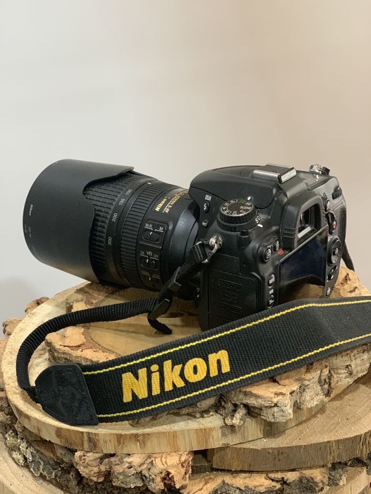 Nikon D7000 c/ 2 objetivas