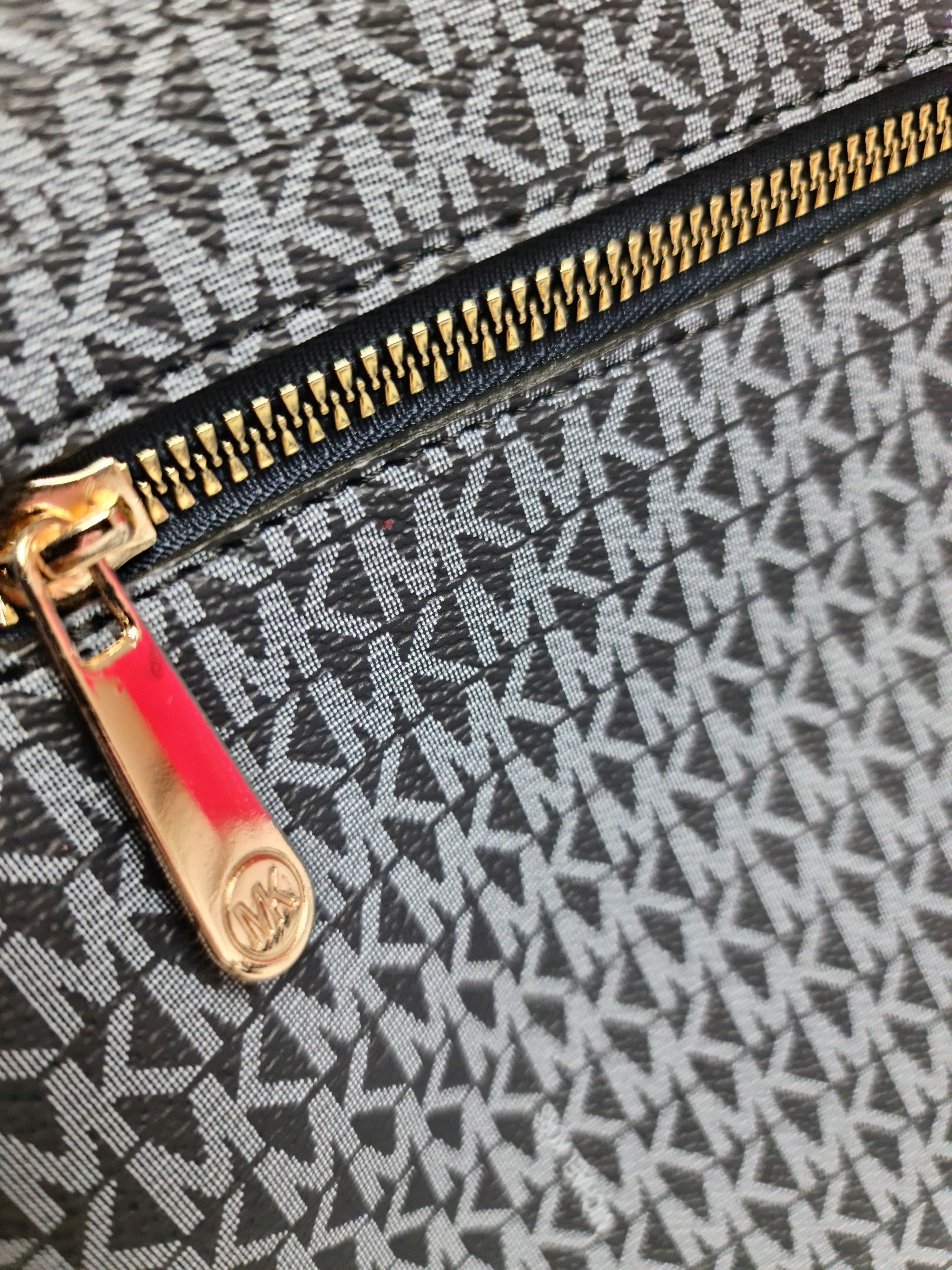 Torba dlugie raczki damska Michael Kors monogram MK grafit serduszko