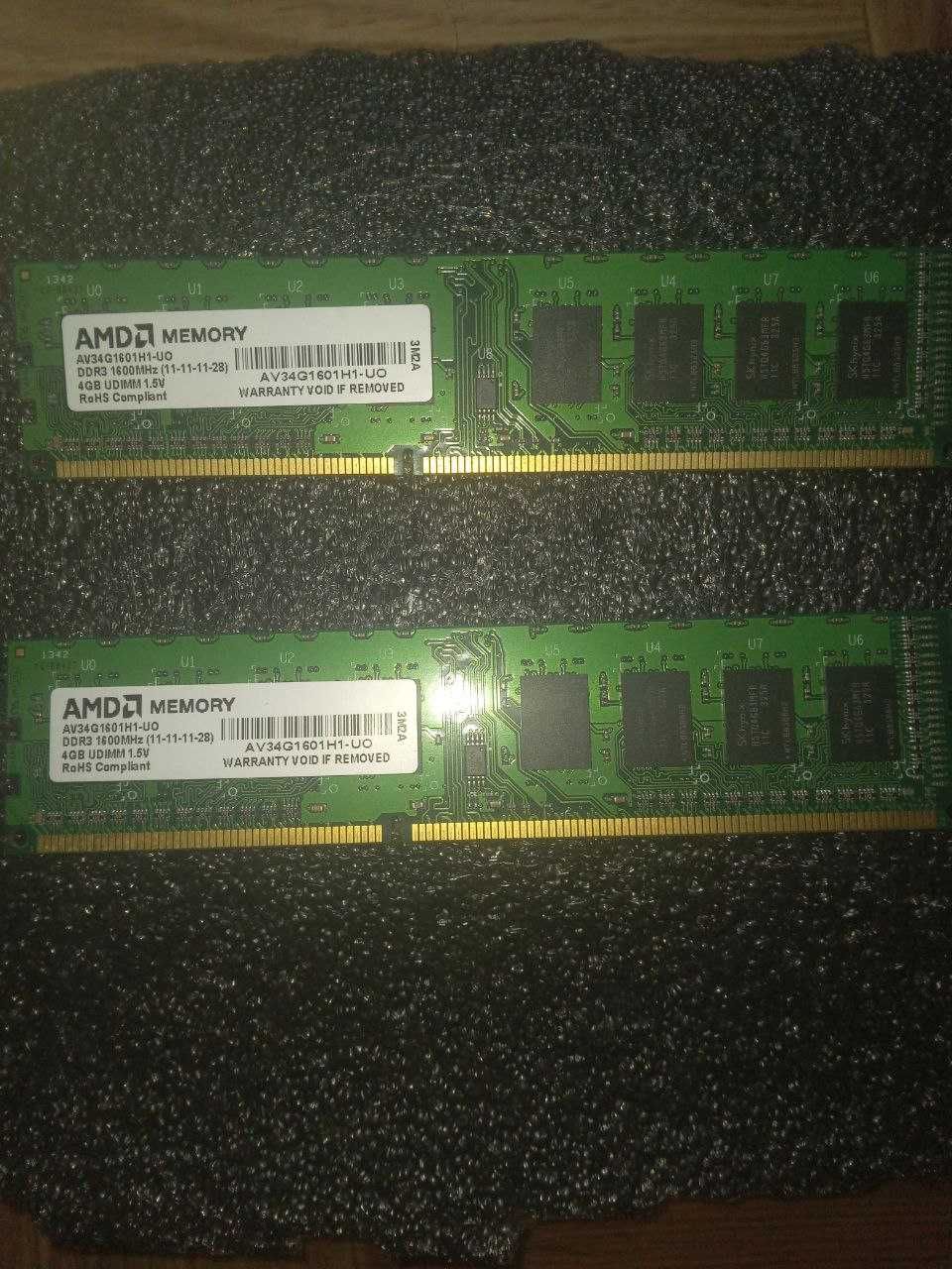 Оперативная память 8 GB DDR3 1600 (2x4)