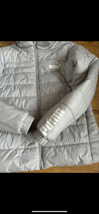 Продам куртку Puma
