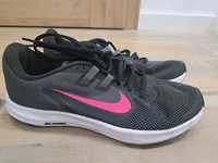 Buty sportowe nike