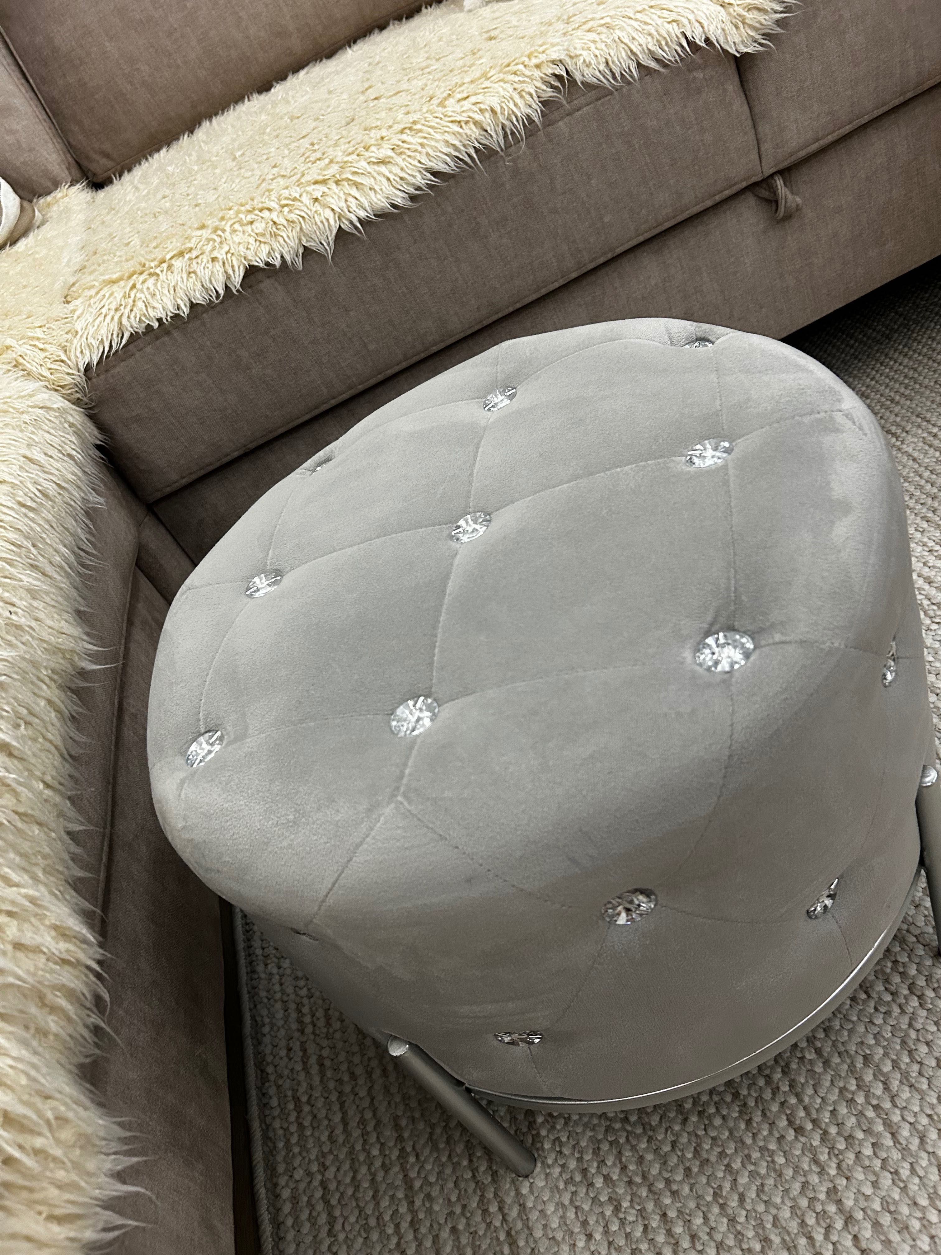 Piękna pufa glamour z kryształkami Home&you