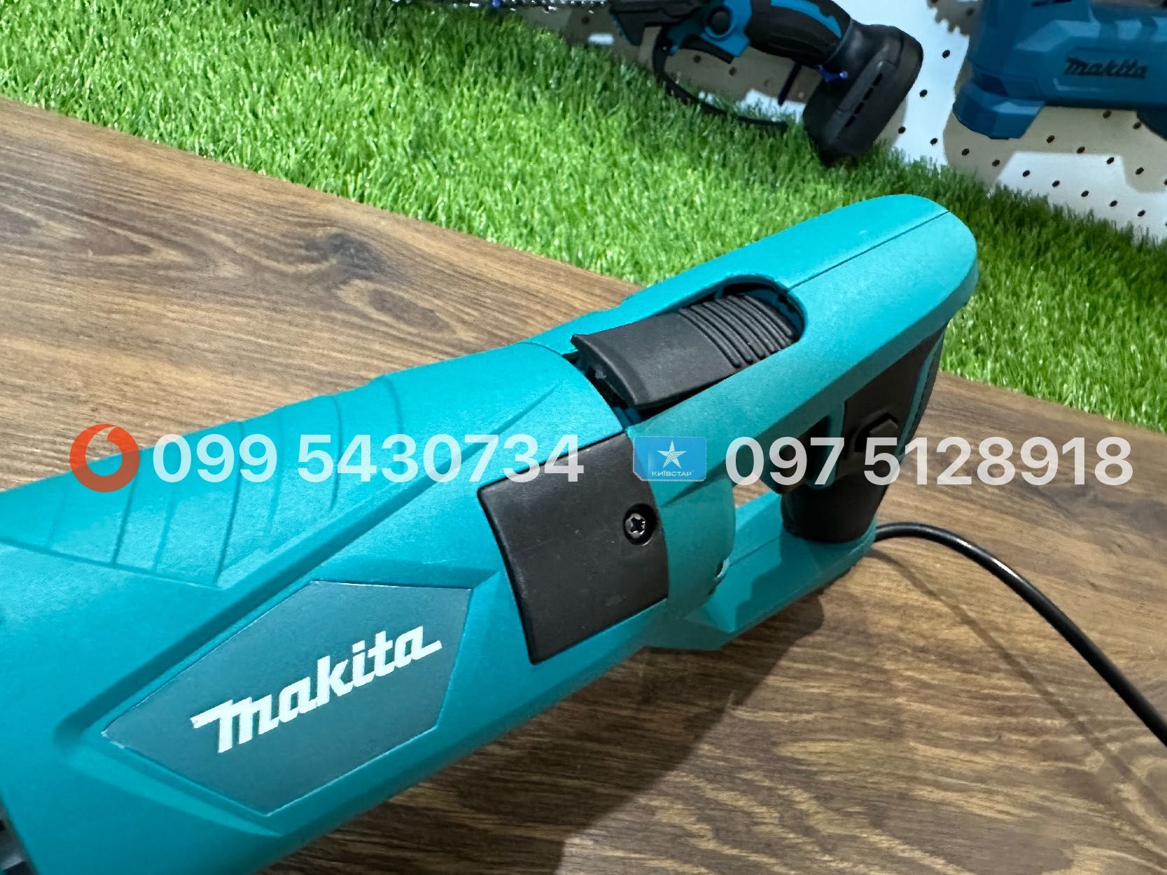Мережева Шабельна пила Makita MKT12C  довжина пилка 22см 0-2800 об/хв