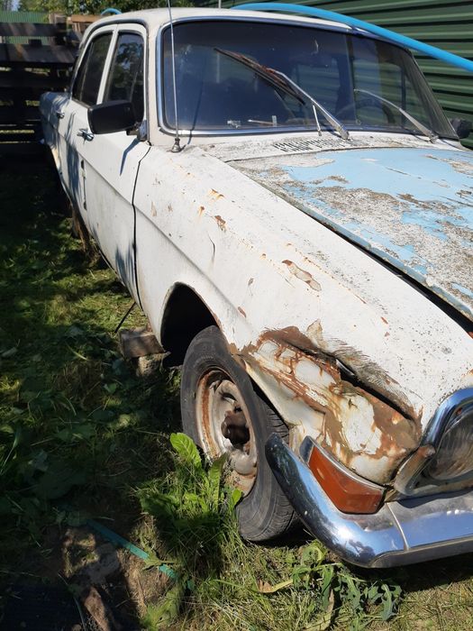 Автомобіль Волга Газ 24