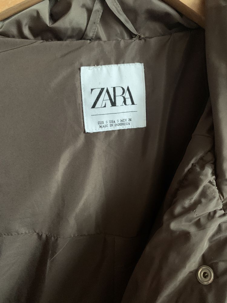 Мій улюблений коричневий пуховик Zara