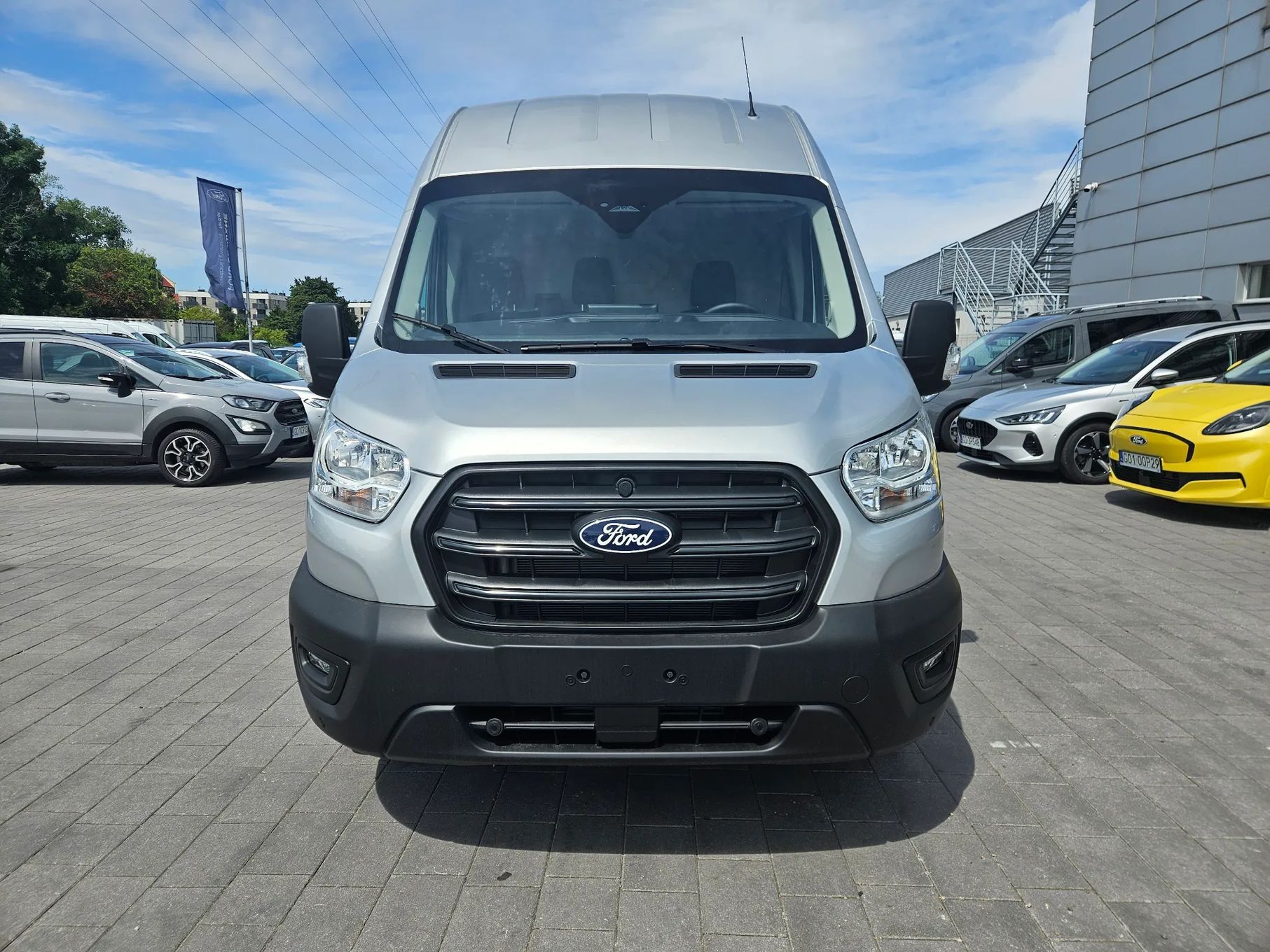 Ford Transit  Ford Transit VAN L4H3 2.0 EcoBlue 165 KM M6 RWD TREND