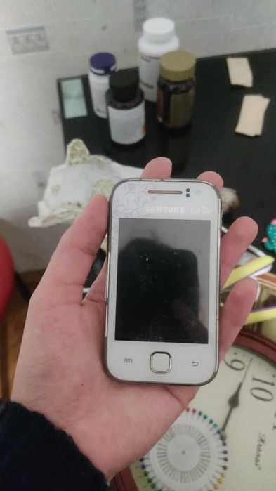 Старі телефони безкоштовно