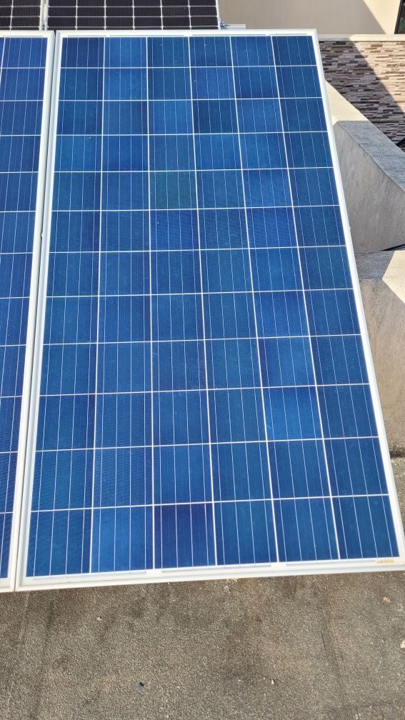 8 Painéis Fotovoltaicos 320W 24V