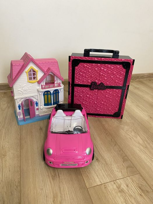 Комплект іграшок ляльковий будинок машина кейс шафа для одягу Barbie