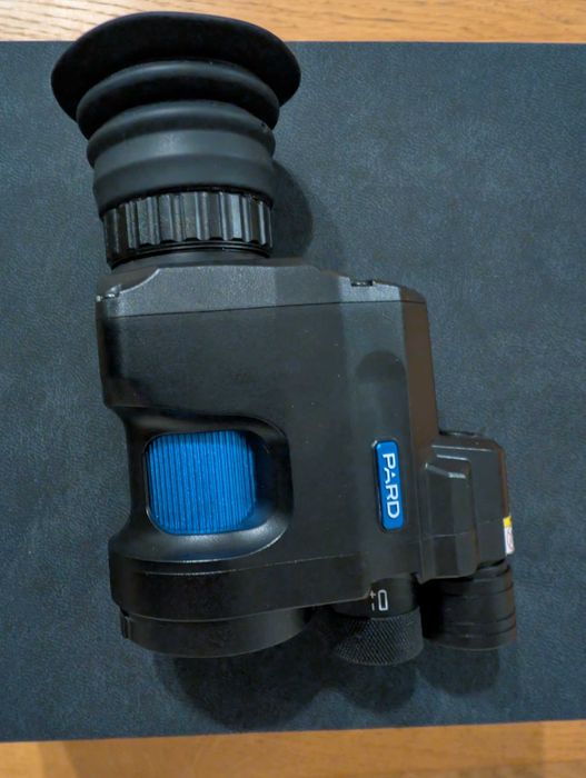 Nasadka PARD NV-007V2 940nm + karta pamięci 32 GB