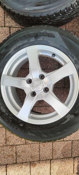 Felgi aluminiowe z oponami R15