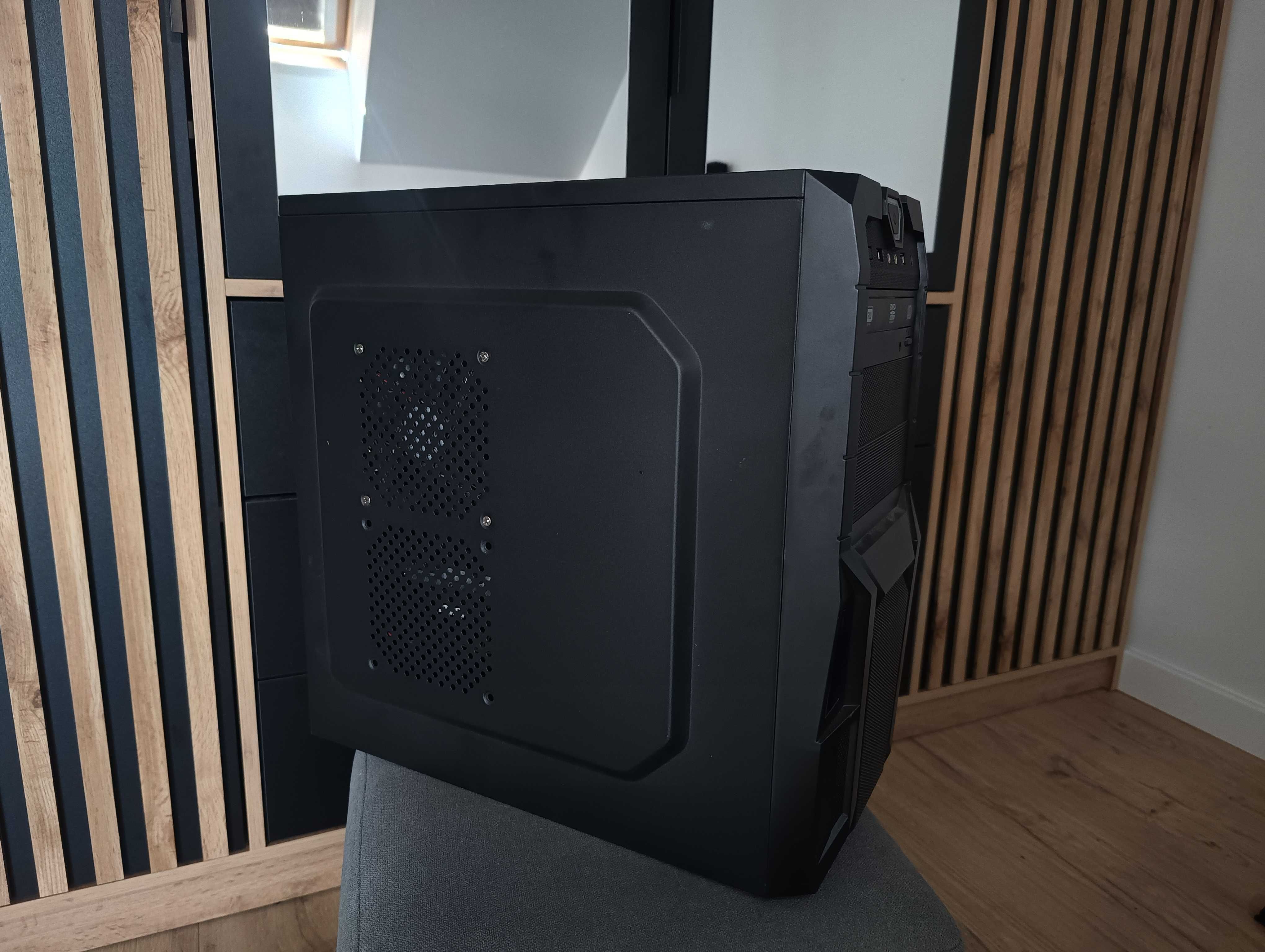 Komputer stacjonarny Core I7 GTX 970 GTX 750 Xeon