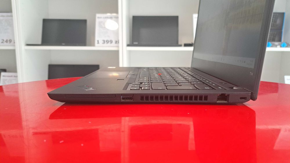 Laptop Lenovo Thinkpad T14 G1 14" i5-10GEN 16GB/256SSD Win11 Dotykowy