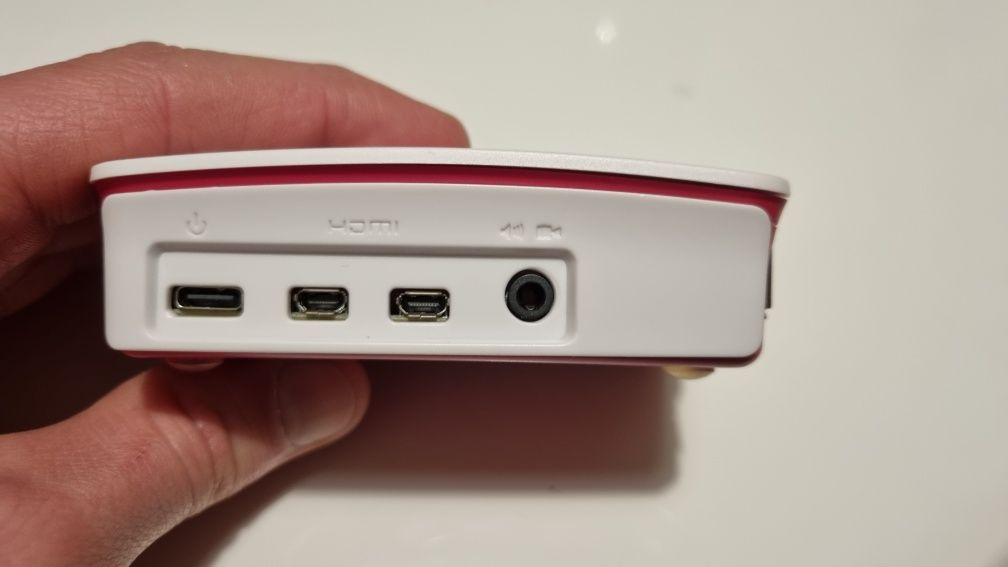 Raspberry Pi 4 model B 2GB