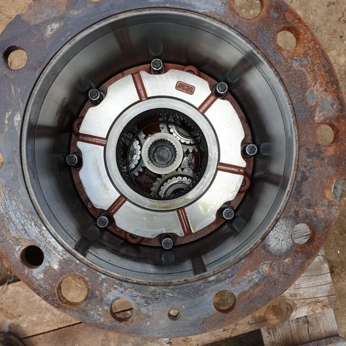 Zwolnica do koparki cat, liebherr, volvo, MT-E3060