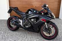 Suzuki GSX-R Suzuki GSX-R K7 Black Ładny Sportowy Motocykl Transport Raty