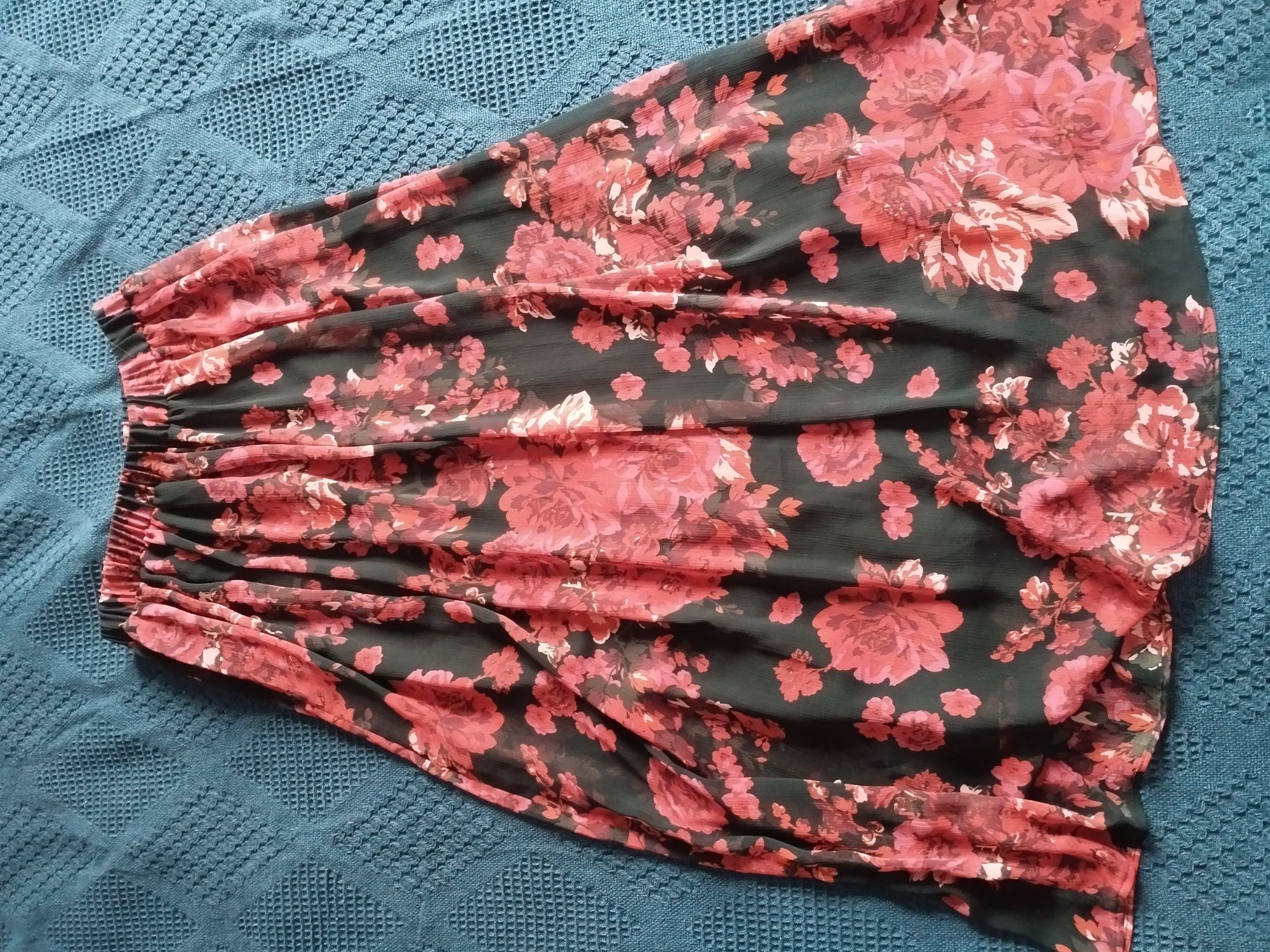 Spódnica Primark czarny czerwony kwiaty dluga