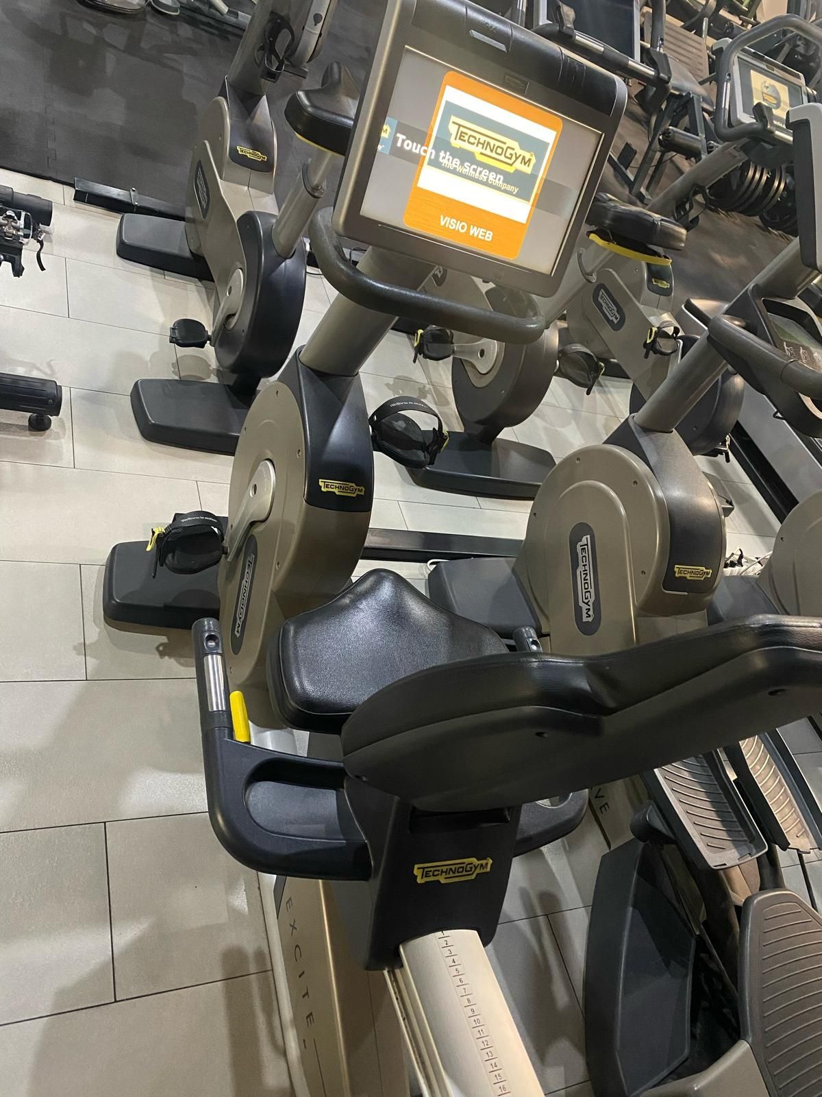 Комплект кардіотренажерів Technogym