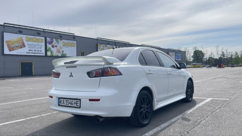 Mitsubishi lancer X