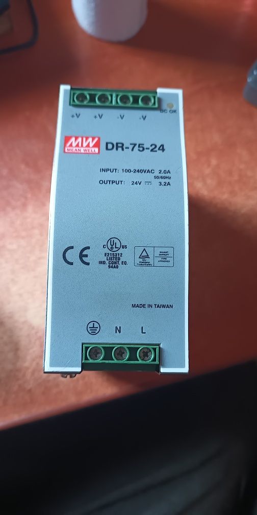 DR-75-24 Zasilacz na szynę DIN 75W 24V 3.2A