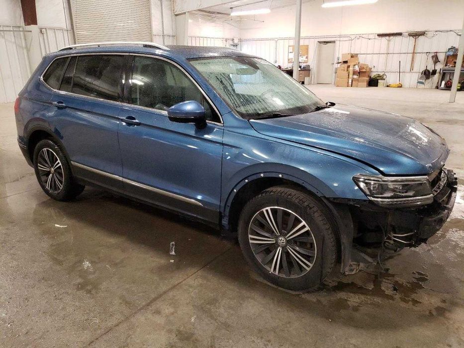 VOLKSWAGEN Tiguan SEL Premium, 2018 (2017)