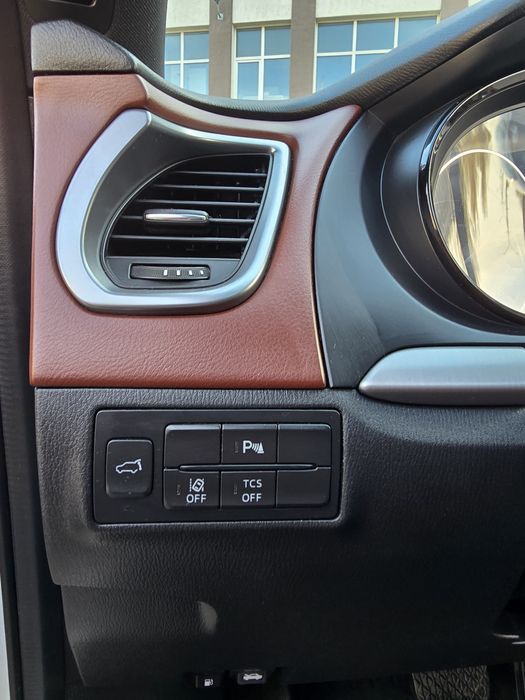 Mazda CX-9 Signature