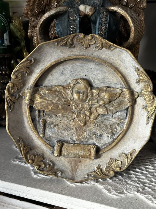 Talerz z aniolem aniol shabby chic old world postarzany