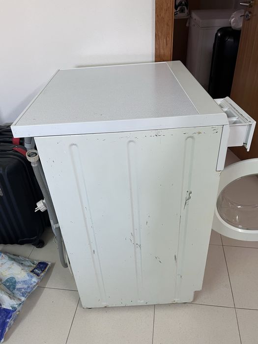 Maquina de lavar roupa