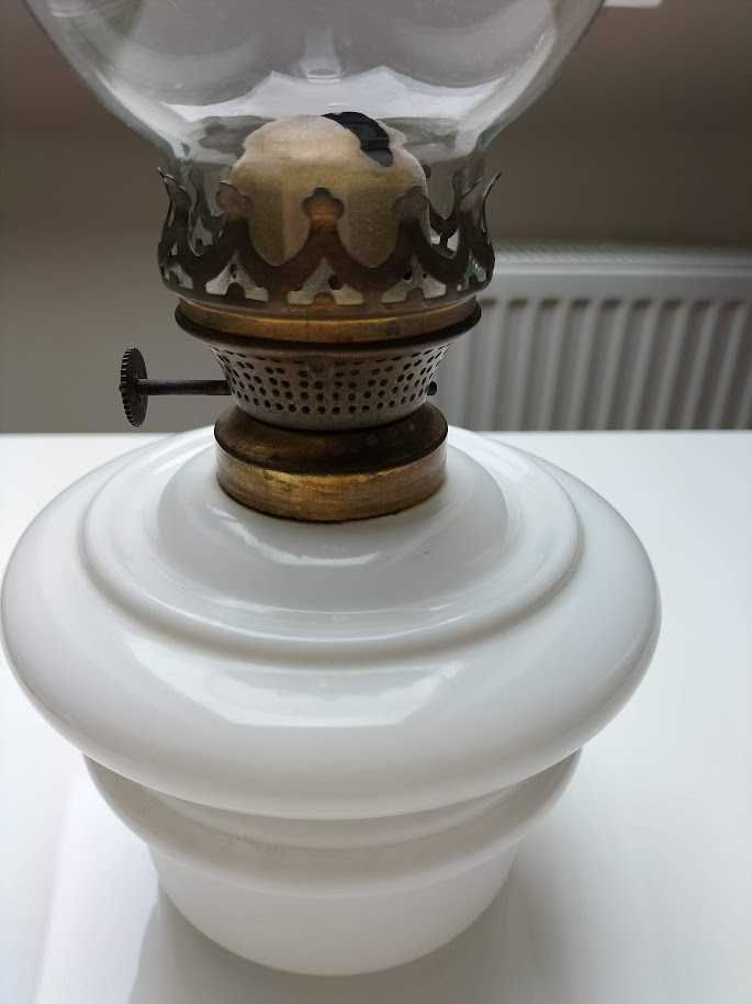Lampa naftowa SZKLANA