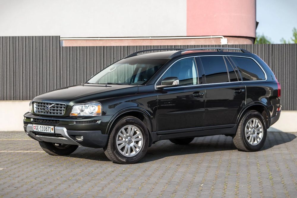 Volvo XC 90 2.4D 185Ps Automat 4x4 Bixenon Skóra 7 foteli SERWIS Bezwypadkowe