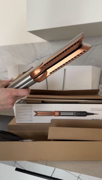 Новий! Dyson airstrate, фен випрамляч для волосся