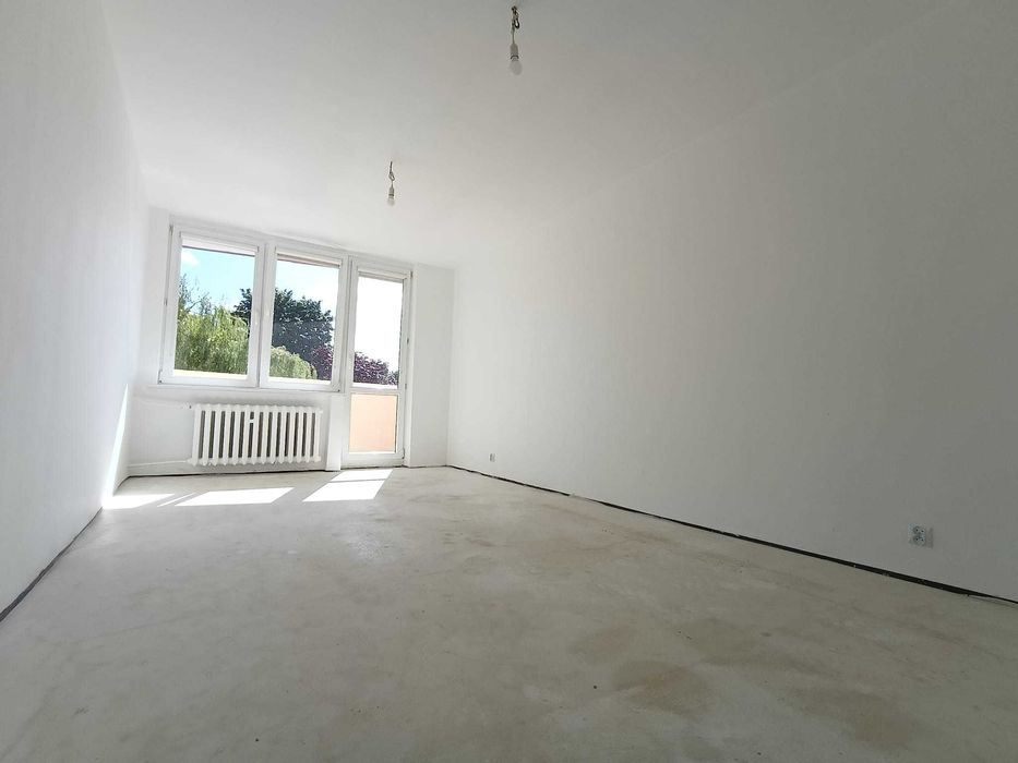 Sprzedam.Osobna kuchnia, 2 pokoje,38m2,winda,balkon,piwnica,monitoring