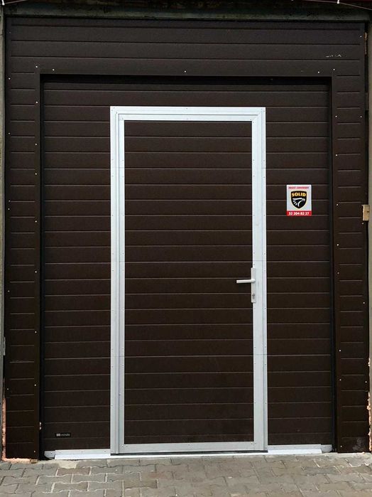 Brama garażowa segmentowa 2200/2580 kolor orzech