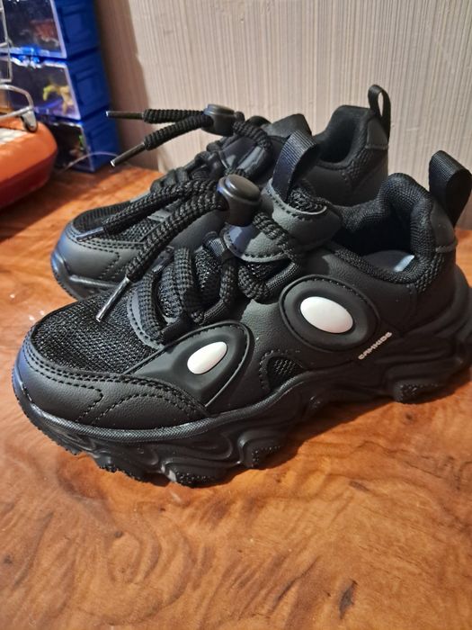 Стильні кросівки в сітку хлопчик 19.5 см