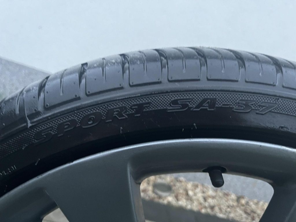 Sprzedam felgii aluminiowe wraz z oponami Opel Insygnia 245/35R20