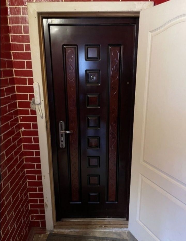 Продам 2х.ком 7єт. Камянское 11 мик. не угловая