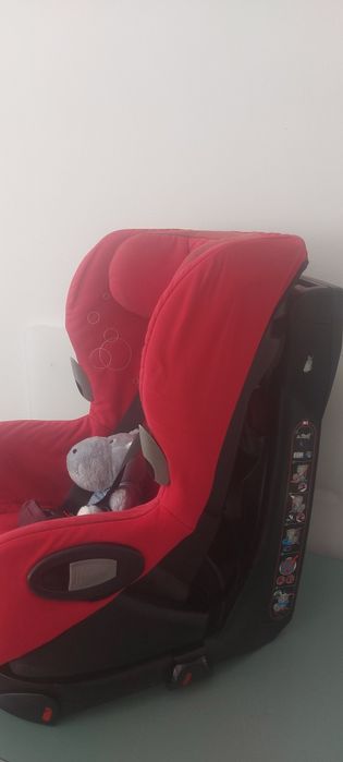 Vendo cadeirinha para o carro rotativa  tudo ok