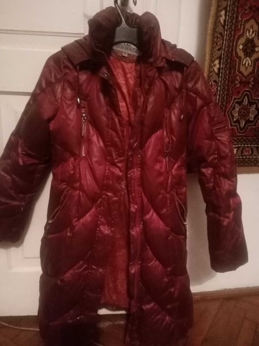 Куртки для дівчинки 10-12років