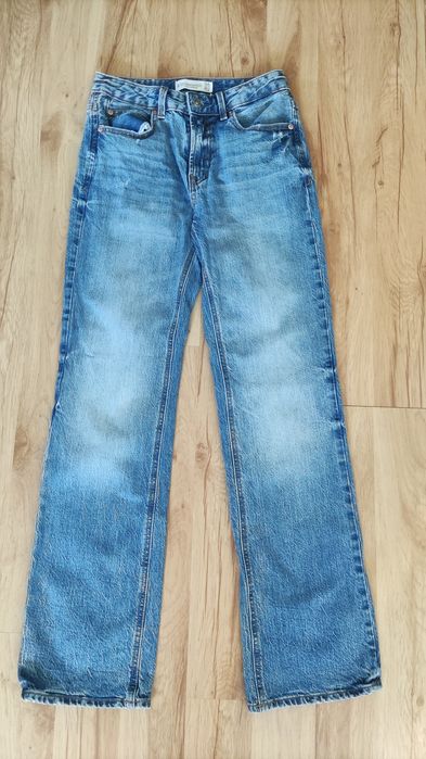 Dżinsy Stradivarius rozmiar 36