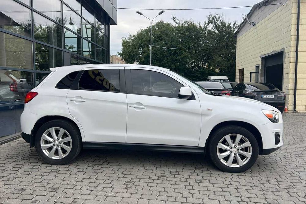 Mitsubishi Outlander Sport 2013