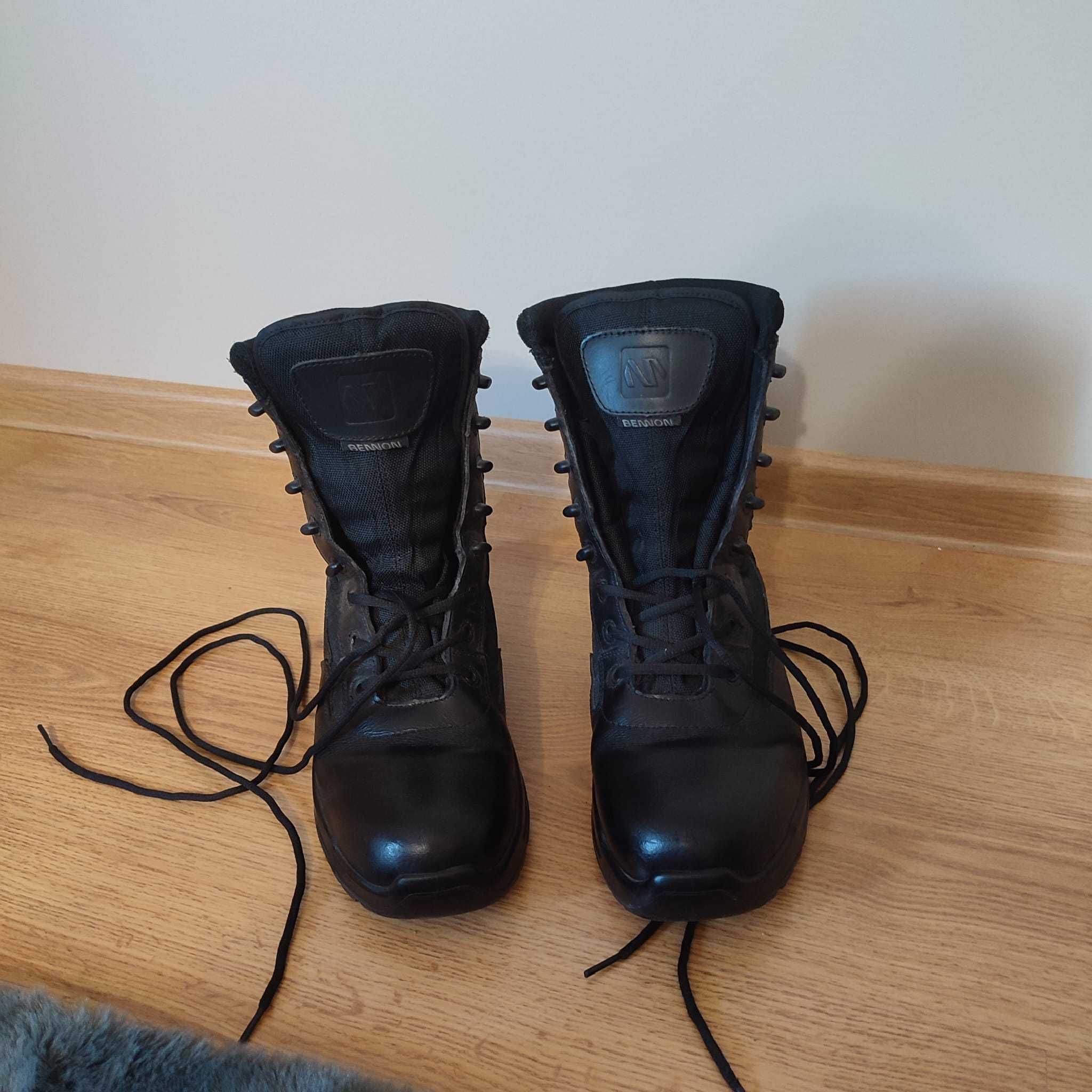 Buty GROM 01 NM rozmiar 42