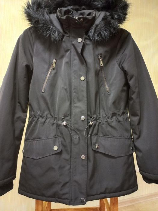 Демісезонна куртка розмір 42,44