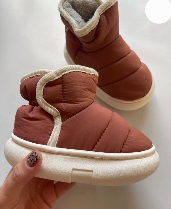 Ботінки - дутікі