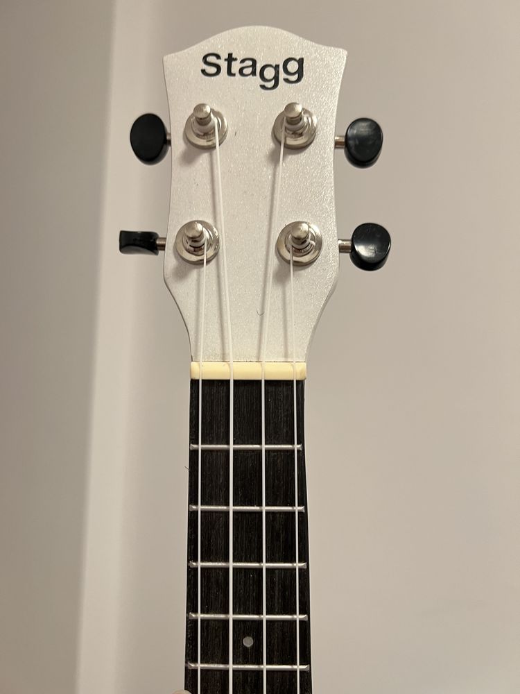 Mini guitarra classica