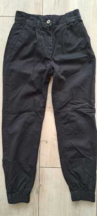 Spodnie jeansowe dziewczęce Bershka XXS