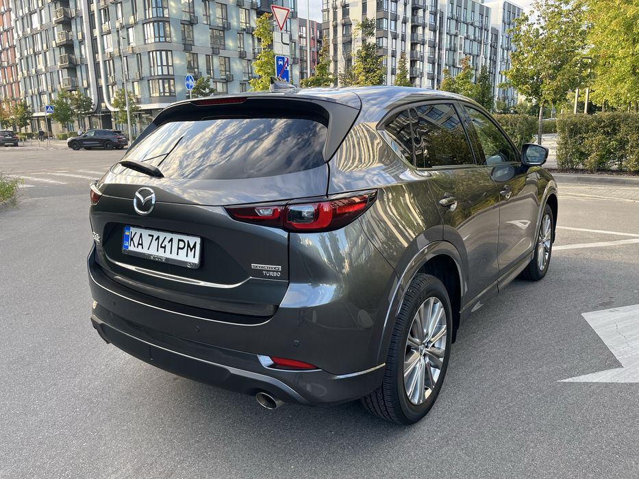 Mazda cx5 Signature 2023